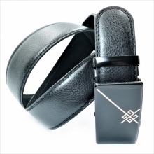 Чоловічий ремінь із автоматичною застібкою