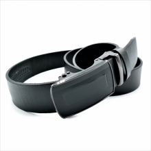 Чоловічий шкіряний ремінь із автоматичною пряжкою