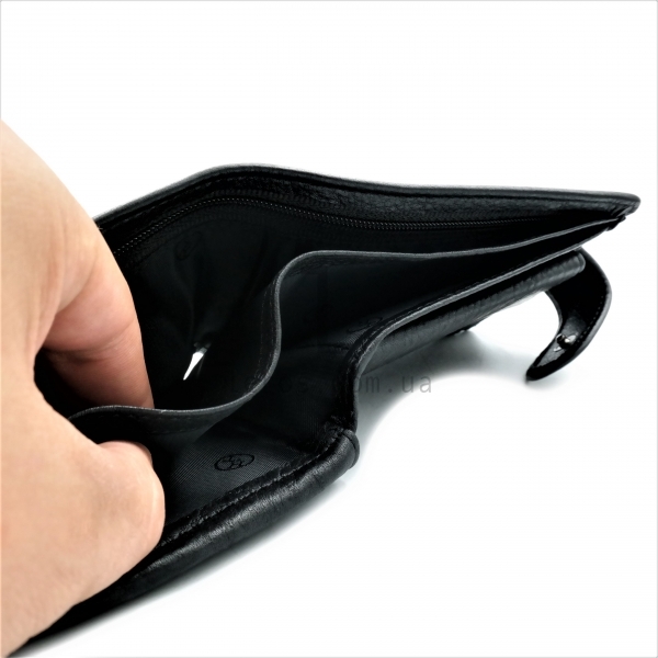 Чоловічий шкіряний гаманець Чорного кольору