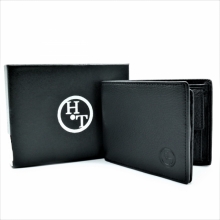 Чоловічий шкіряний гаманець Чорного кольору