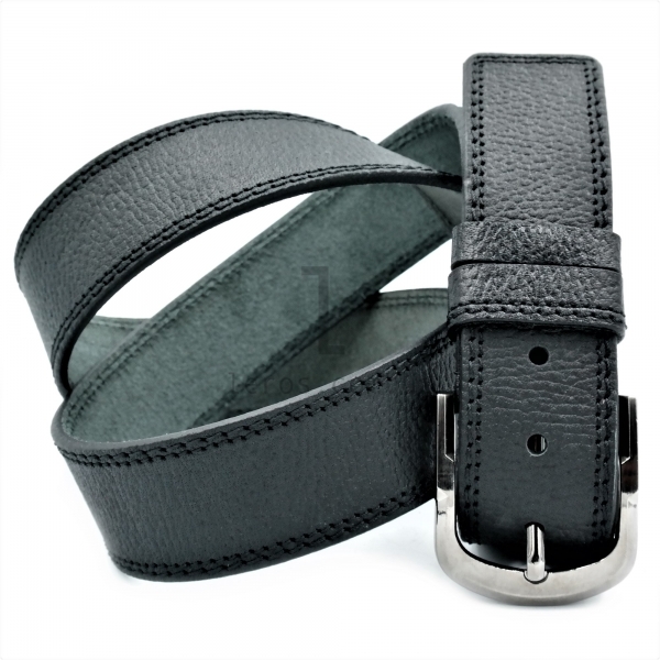 Чоловічий шкіряний ремінь під джинси.