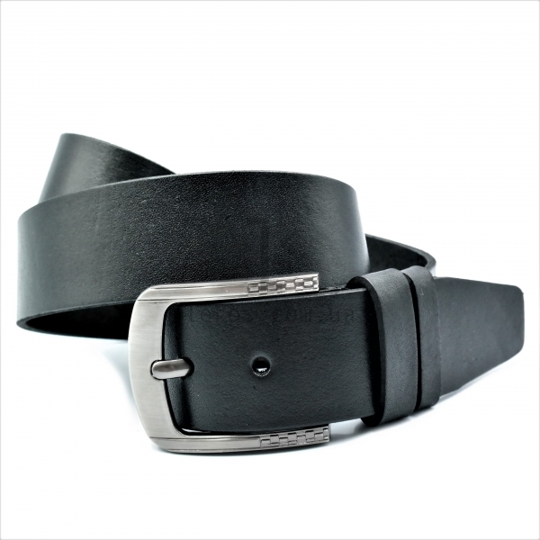 Чоловічий шкіряний ремінь під джинси.