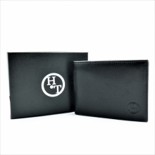 Чоловічий шкіряний гаманець Чорного кольору