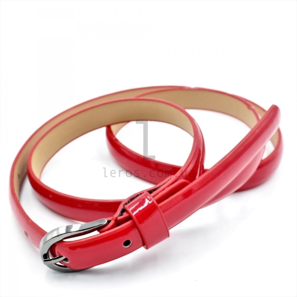 Жіночий ремінь із класичною пряжкою