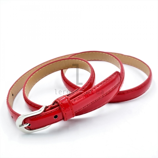 Жіночий ремінь із класичною пряжкою
