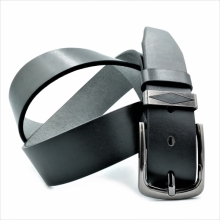 Чоловічий ремінь