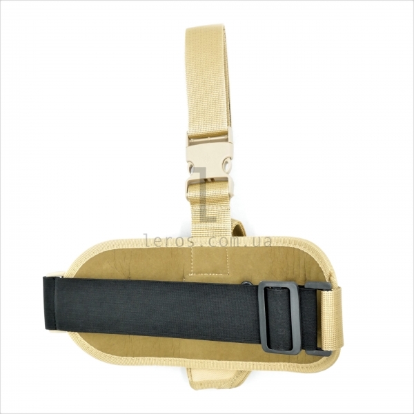 Кобура настегна Койот