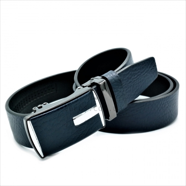 Чоловічий шкіряний ремінь із автоматичною пряжкою