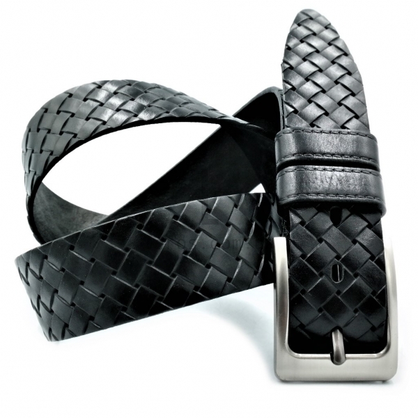 Чоловічий шкіряний ремінь