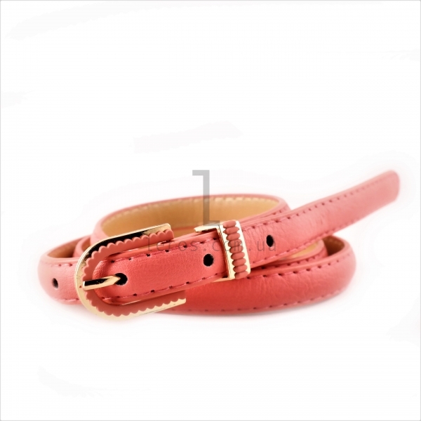 Жіночий ремінь із класичною пряжкою