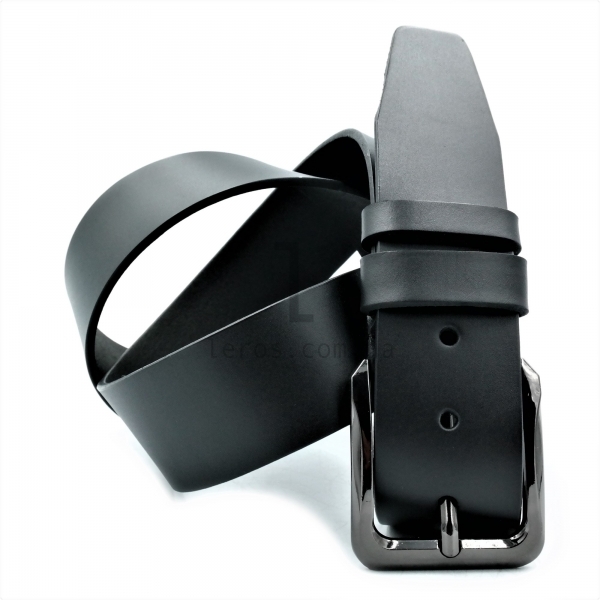 Чоловічий шкіряний ремінь