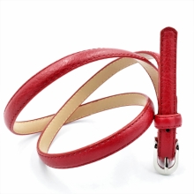 Жіночий ремінь із класичною пряжкою