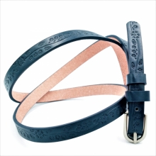 Жіночий ремінь із класичною пряжкою