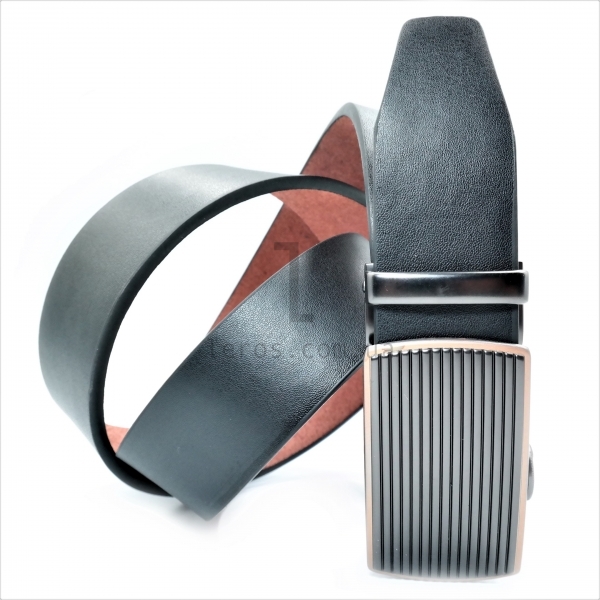 Чоловічий ремінь із автоматичною застібкою