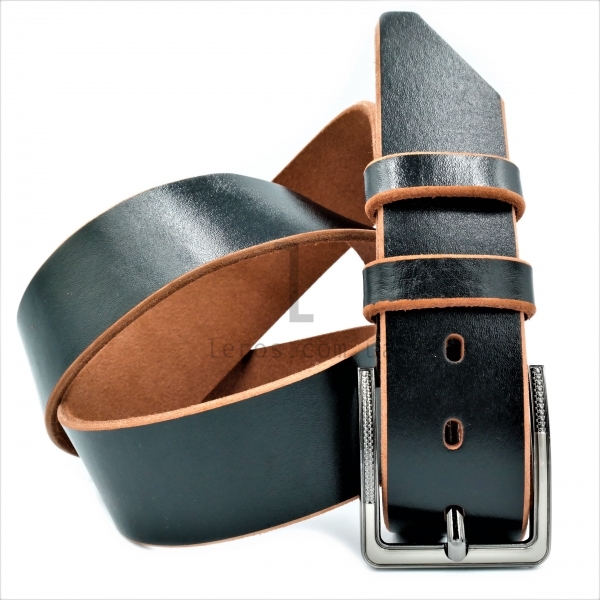 Чоловічий шкіряний ремінь під джинси.