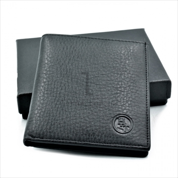 Чоловічий шкіряний гаманець Чорного кольору