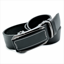 Чоловічий шкіряний ремінь із автоматичною пряжкою